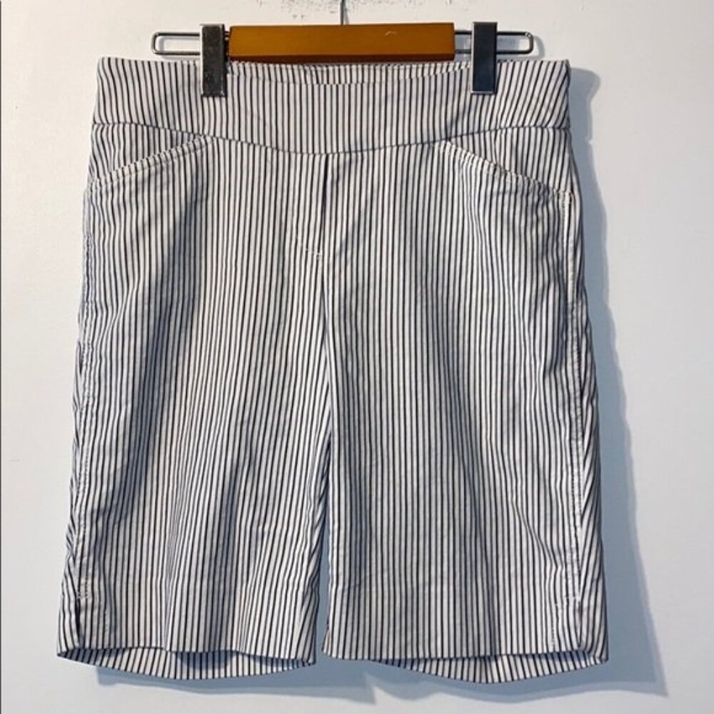 Hilary Radley Bermuda Shorts ~ Size 14 - Picture 2 of 5